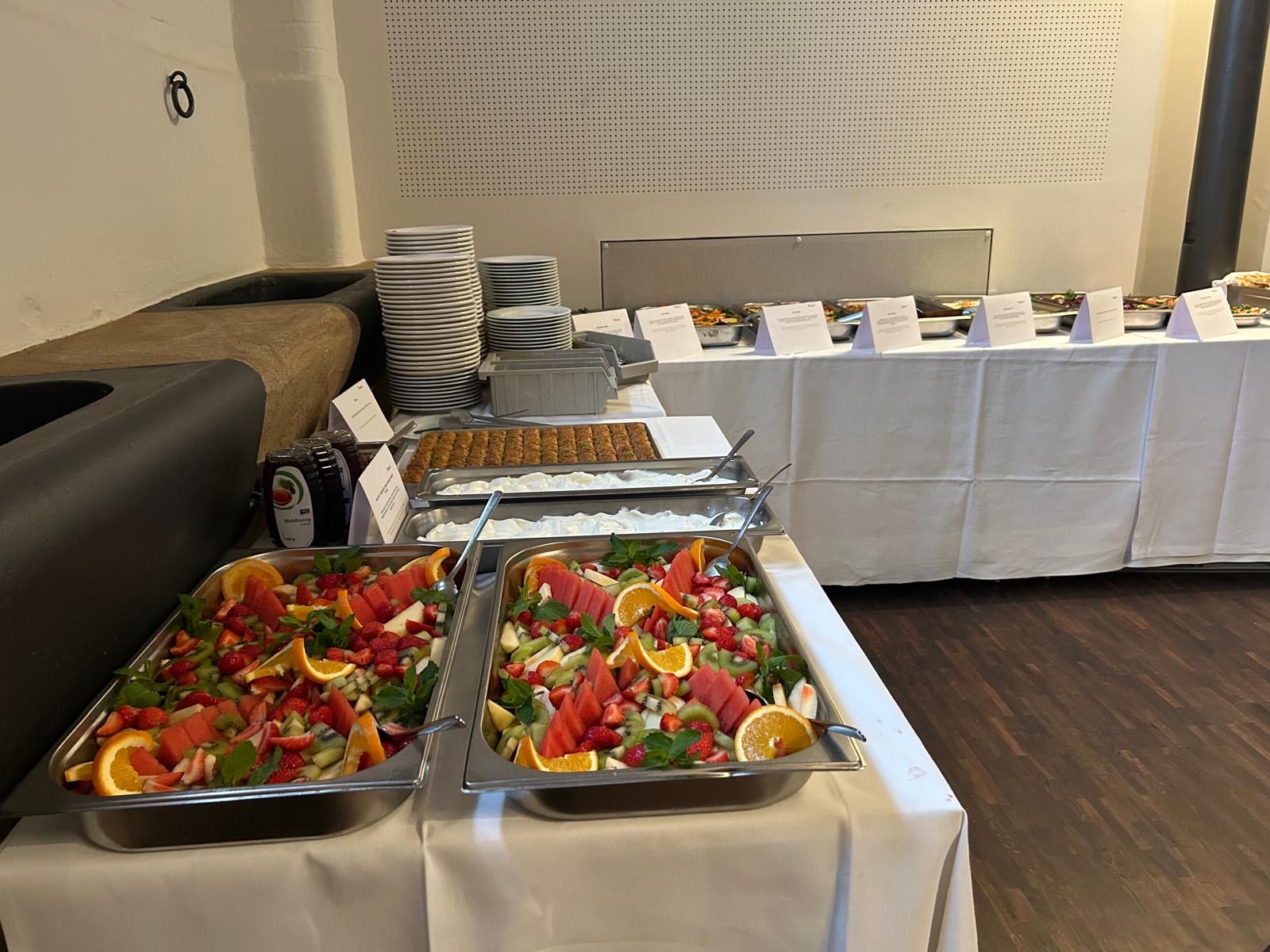 Catering von Tandure am Pelikanplatz